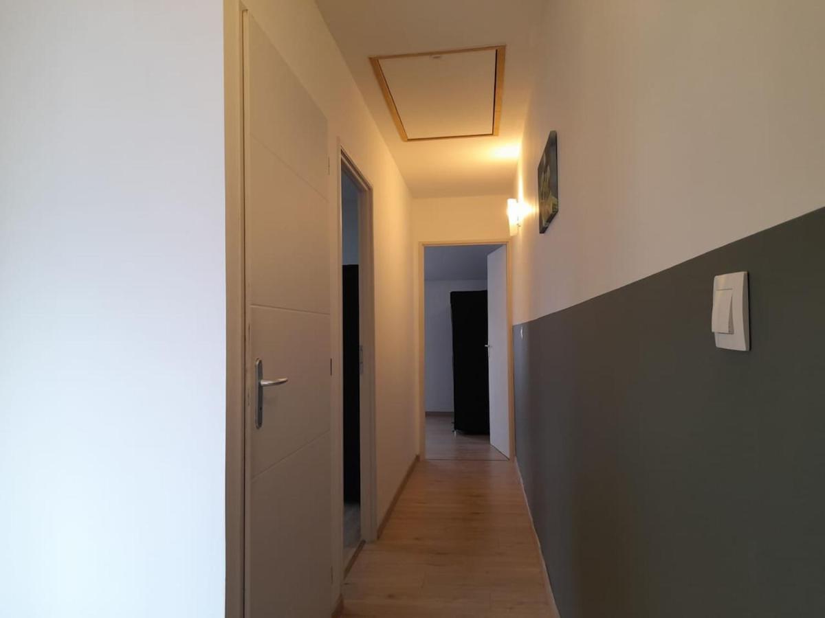 Logement De 100M2 Avec Terrasse Wardrecques Εξωτερικό φωτογραφία